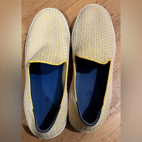 Rothy’s Sneakers Sunshine Honeycomb - Picture 7 of 8